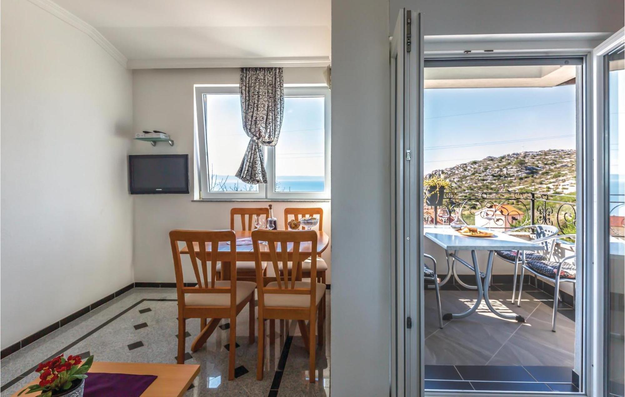 Amazing Apartment In Makarska With House Sea View Экстерьер фото